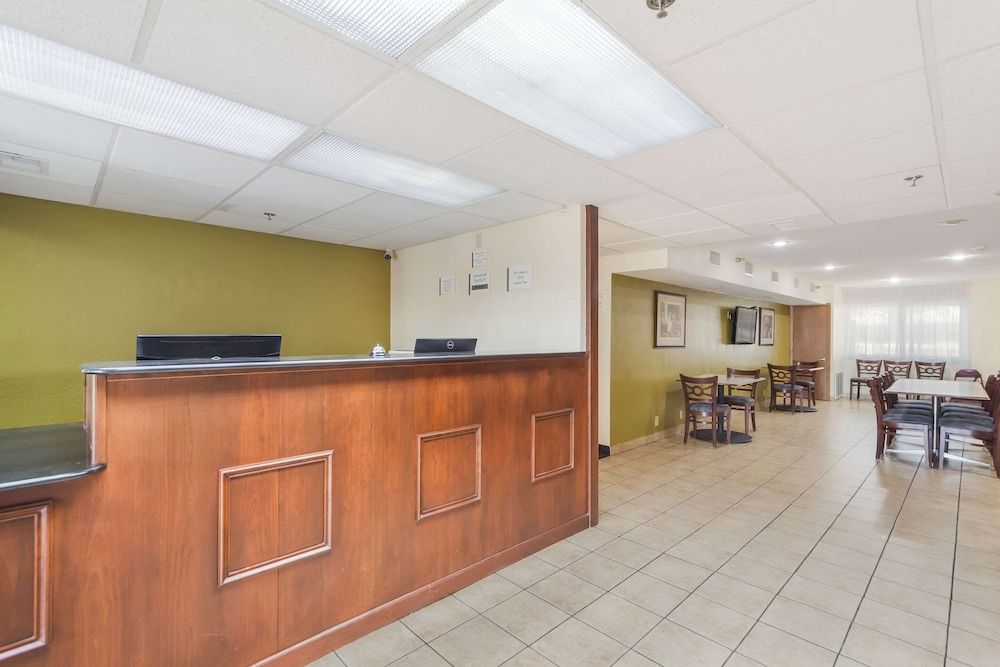 Quality Inn Lincoln Cornhusker 3