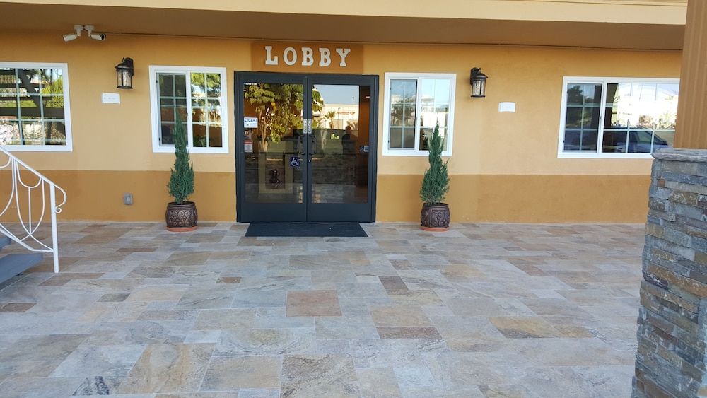 Quality Inn Escondido San Diego North County 2