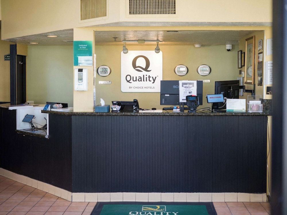 Quality Inn & Suites Camarillo - Oxnard 3