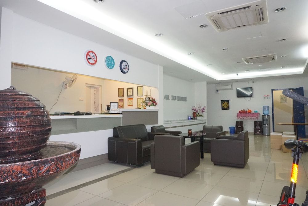 Sun Inns Hotel Laksamana 3