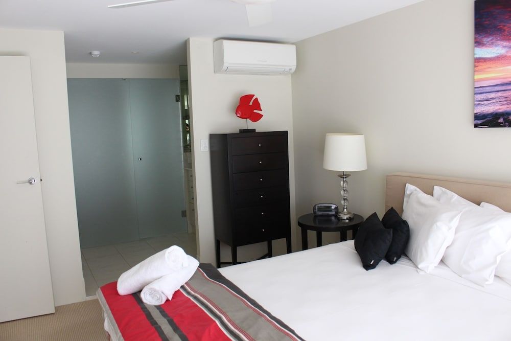 Solnamara Beachfront Apartments 3