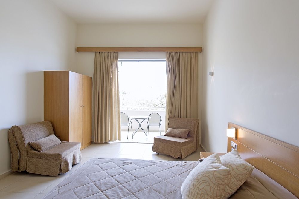 Anastasia Hotel & Suites Mediterranean Comfort 2