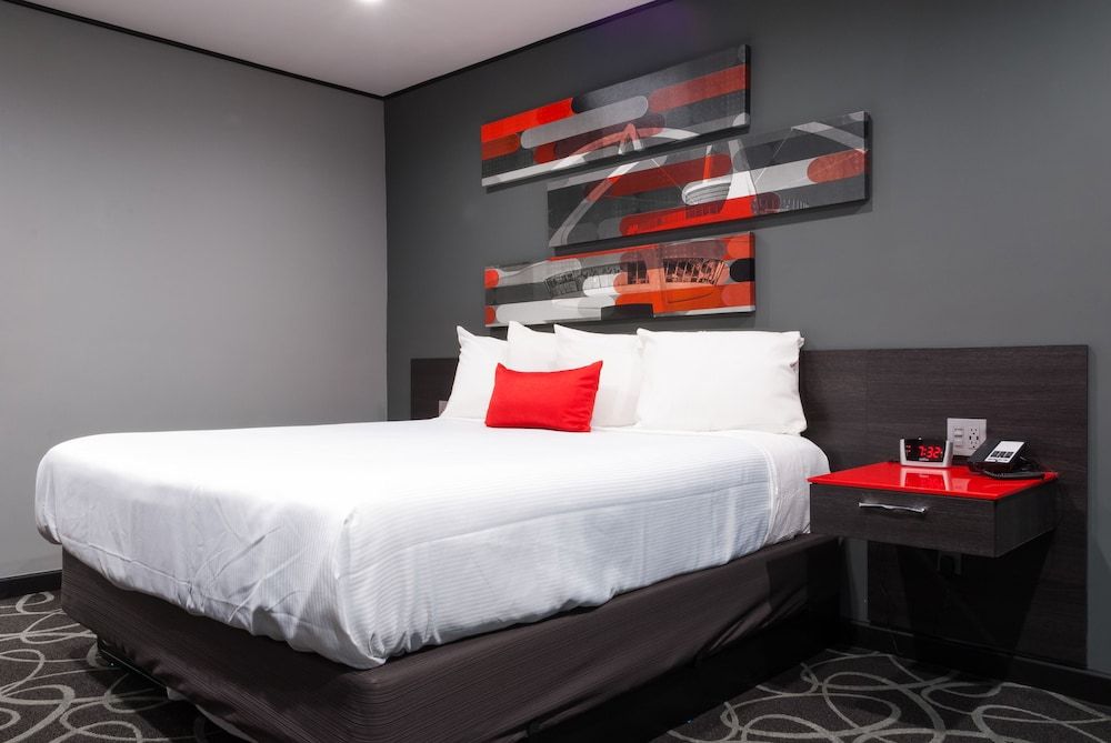 Astro Pasadena Hotel 3