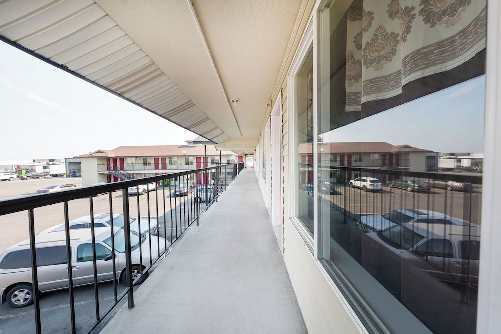 King City Motel by OYO Pasco 2