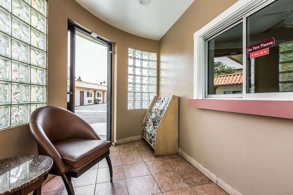 Rodeway Inn Ventura Midtown 2