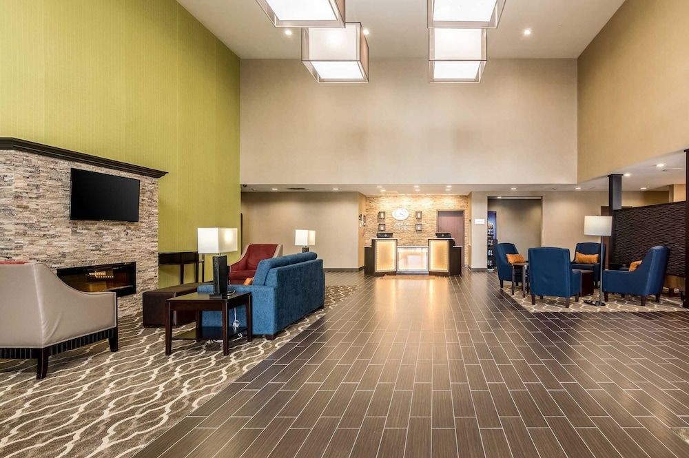 Comfort Suites Meridian and I-40 2