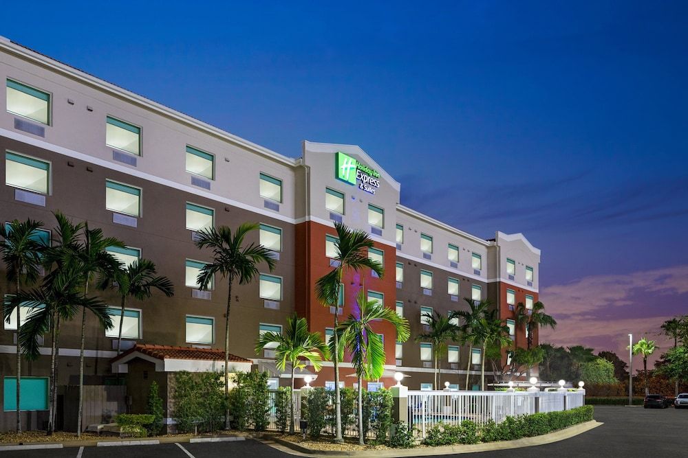 Holiday Inn Express & Suites Pembroke Pines-Sheridan St by IHG 3 estrelas em Pembroke Pines