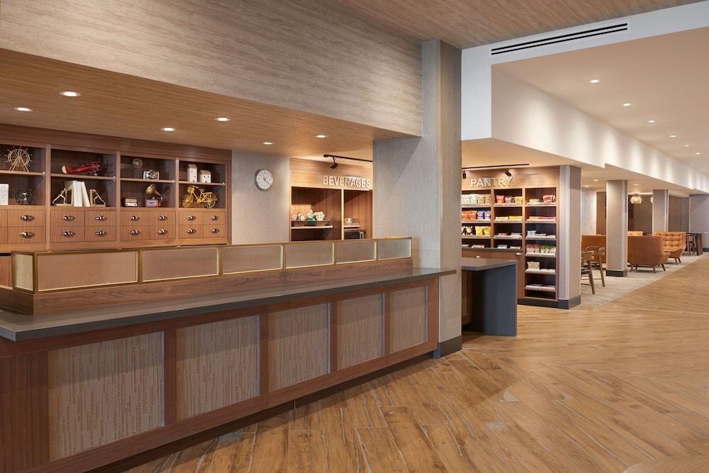 Four Points by Sheraton Point Edward Sarnia 3