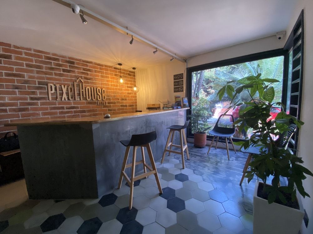 Ayenda 1224 Pixel House 3