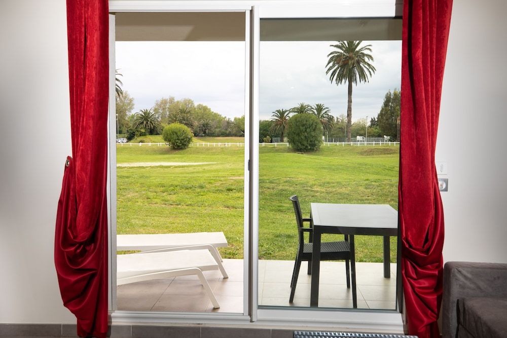 SOWELL RÉSIDENCES Les Perles du Golfe de Saint-Tropez 3