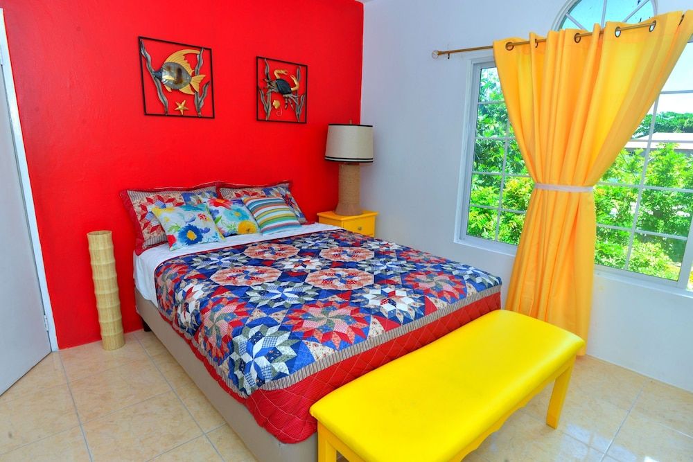 Takuma Boutique Hotel Rooms & Suites Jamaica 3