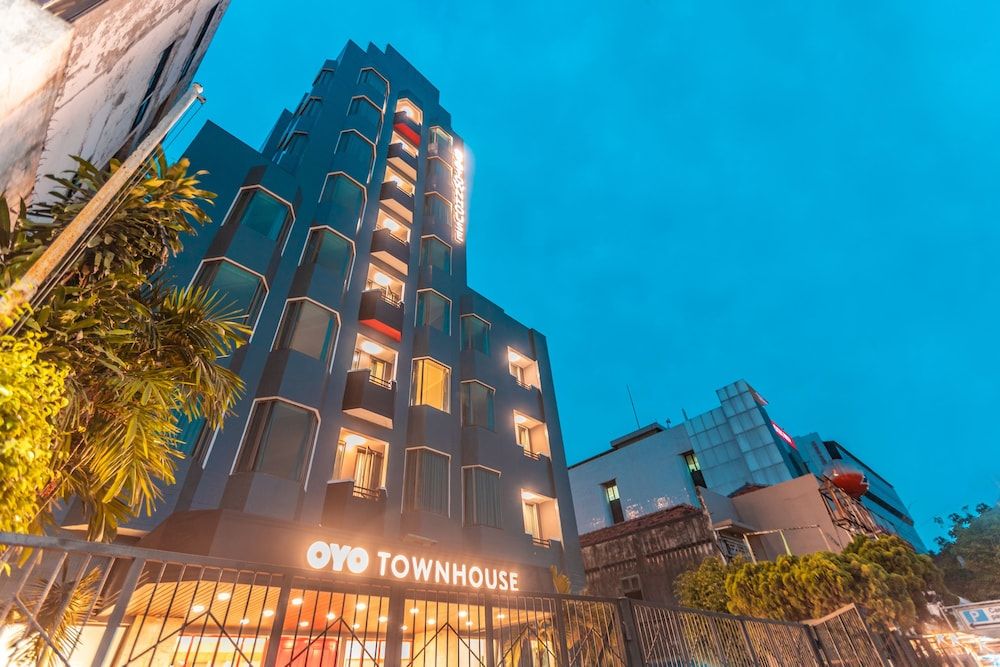 Super OYO Townhouse 2 Hotel Gunung Sahari 3 estrellas en Jakarta