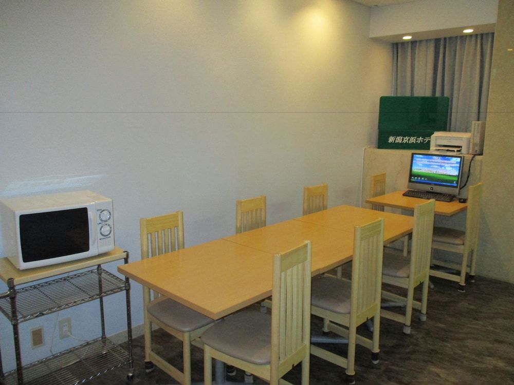 Niigata Keihin Hotel 2