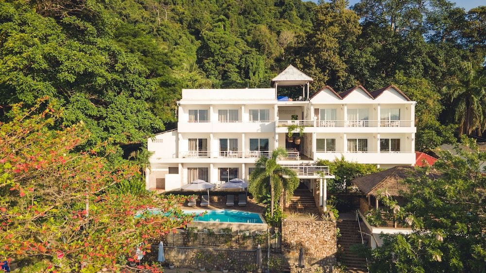 Saravoan Hotel Kep 3 estrelas em Kep