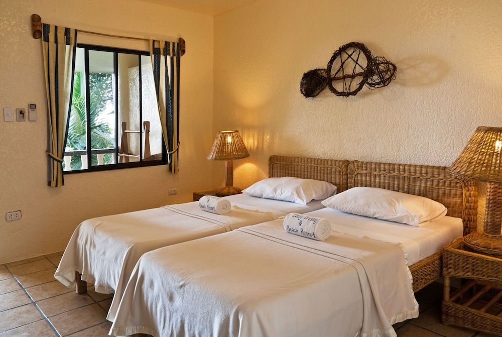 Easy Diving and Beach Resort 3