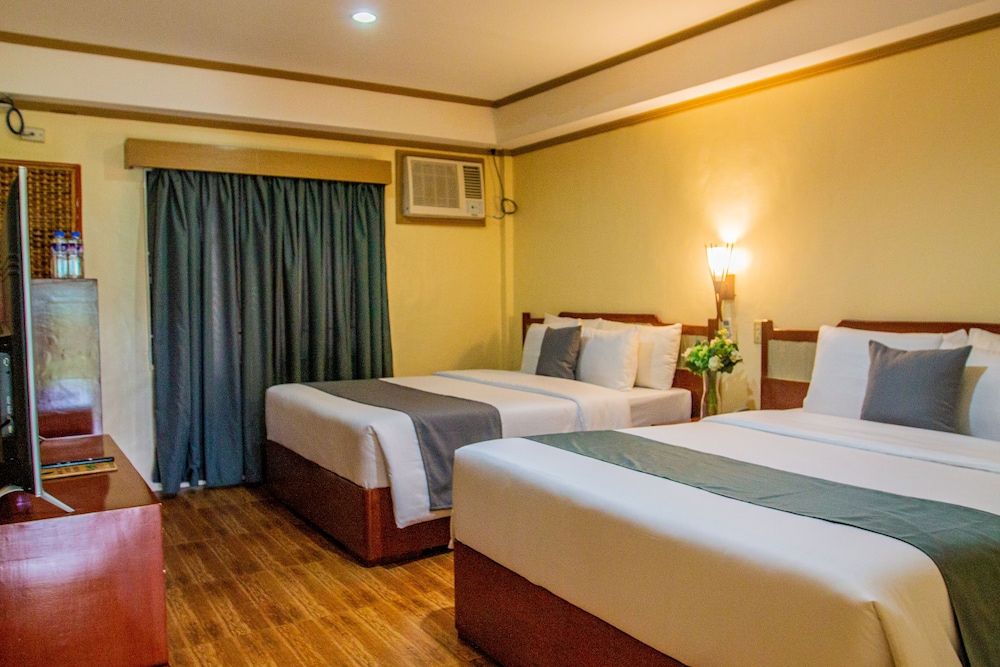 Whiterock Beach Hotel + Waterpark 2