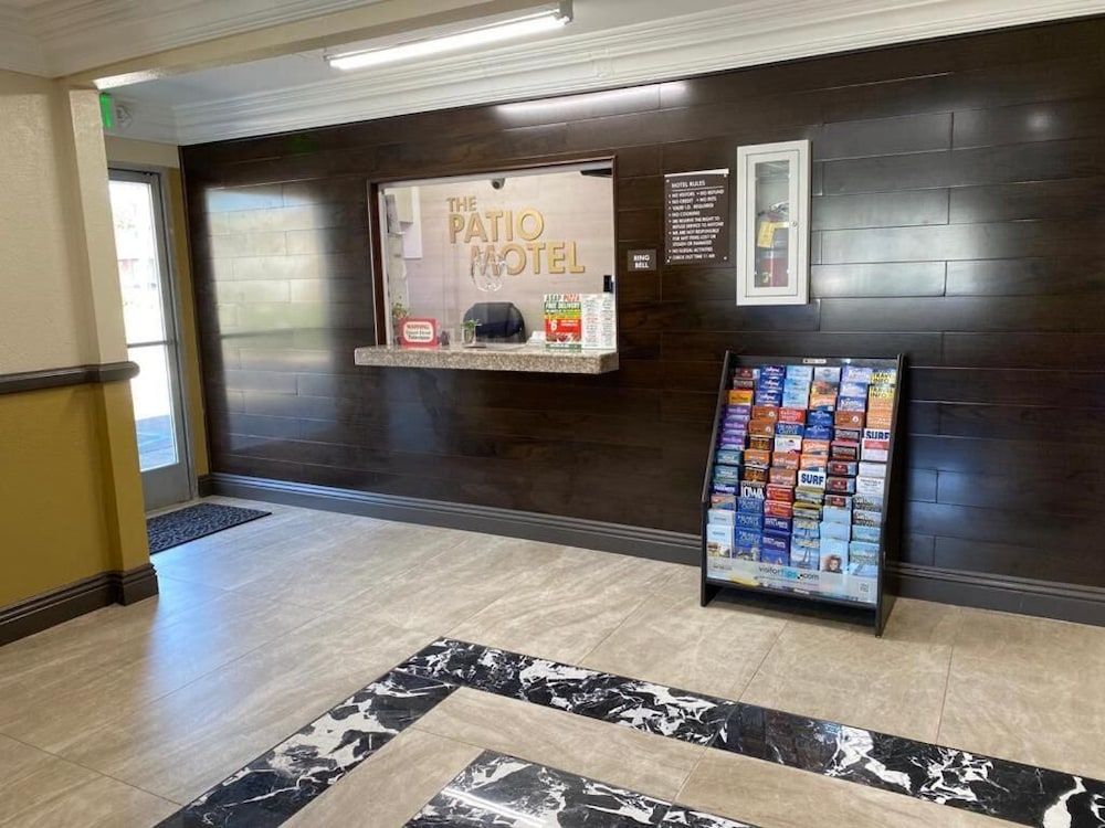 Patio Motel 3