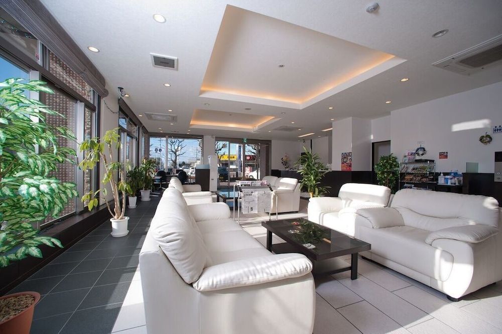 Omura Station Hotel 2