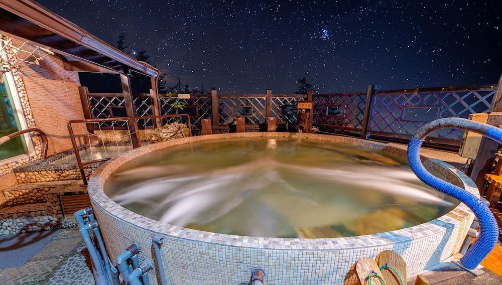 Shankou Hotspring Hotel