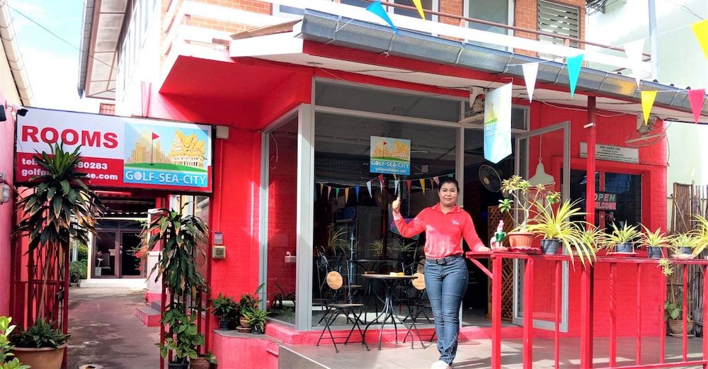 Golf-Sea-City Guest House