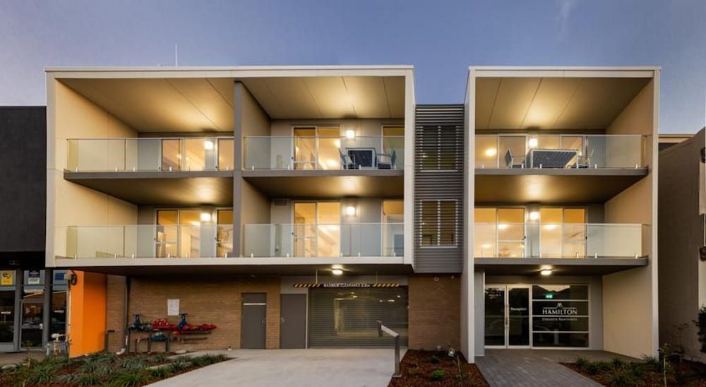 Hamilton Executive Apartments 1