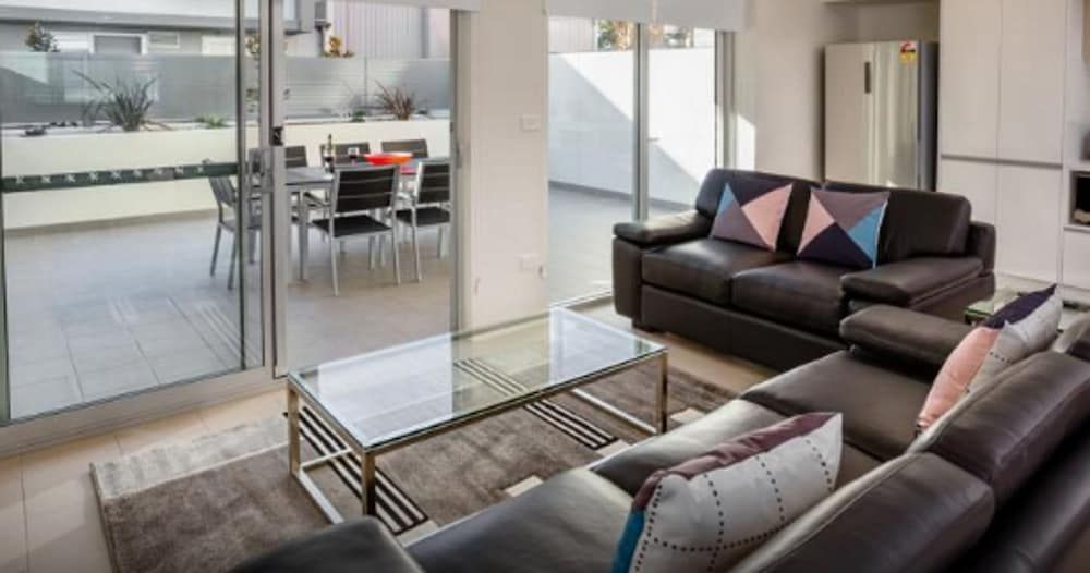 Hamilton Executive Apartments 3