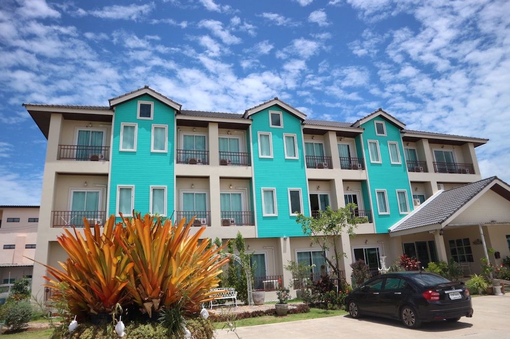 Green Apple Villa 2 estrelas em Sattahip