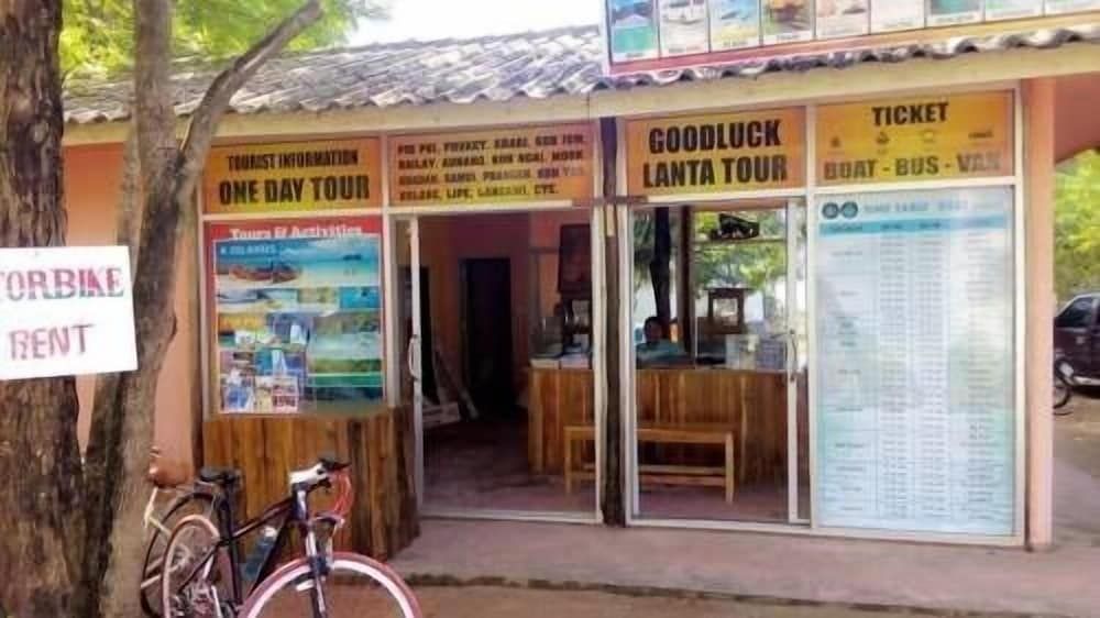 Funky Fish Hostel 2