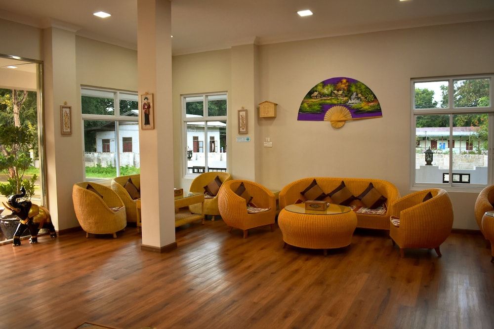 Immana Grand Inle Hotel 2