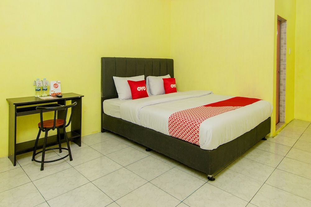 OYO 1701 Bagus Inn 1