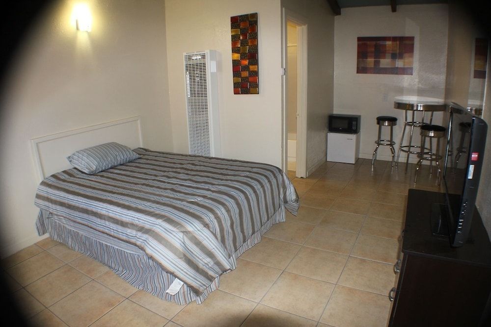 International Casa 2