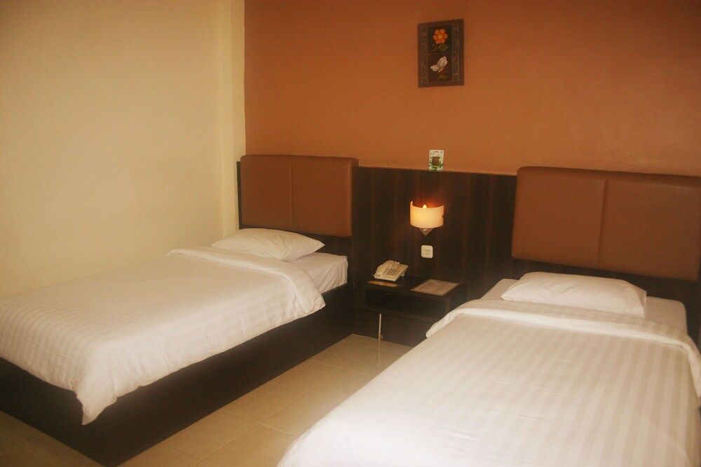 Royal Mamberamo Hotel 3