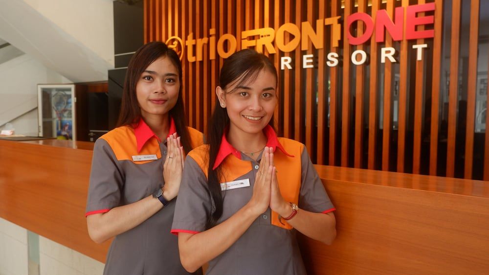 Front One Resort Magelang 3