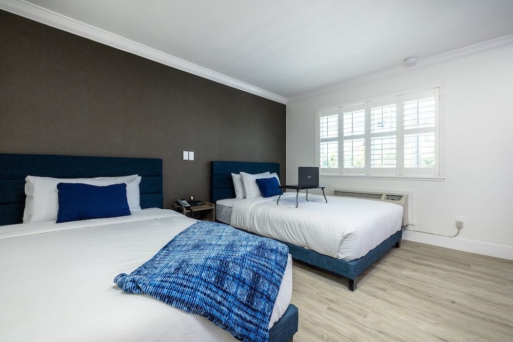 WAFER 450 Hotel 2 estrelas em Santa Clara