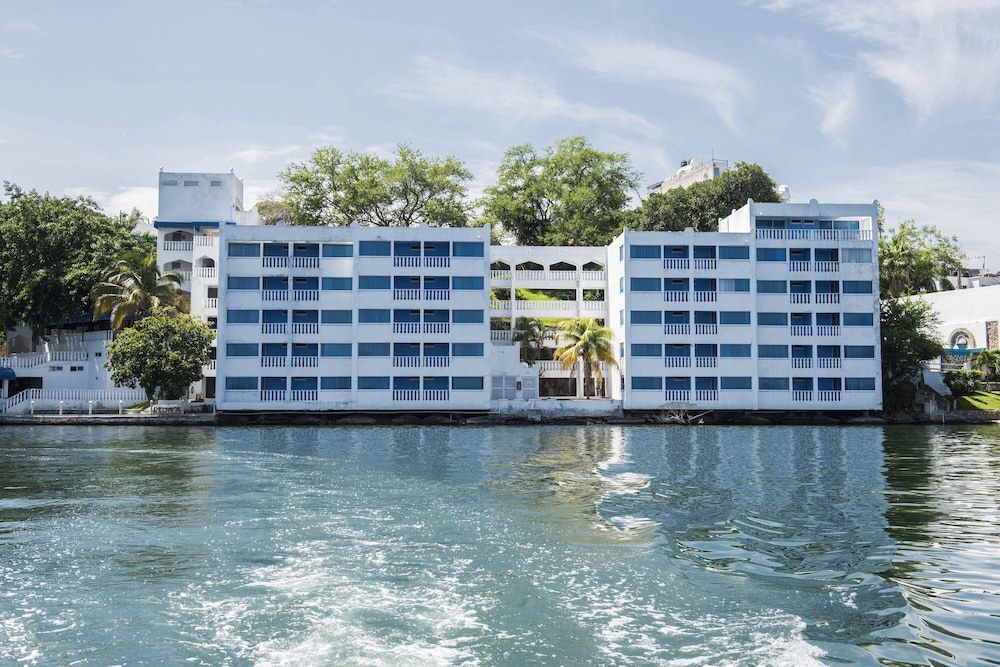 Hotel Villa Bejar Tequesquitengo 5 estrelas em Tequesquitengo