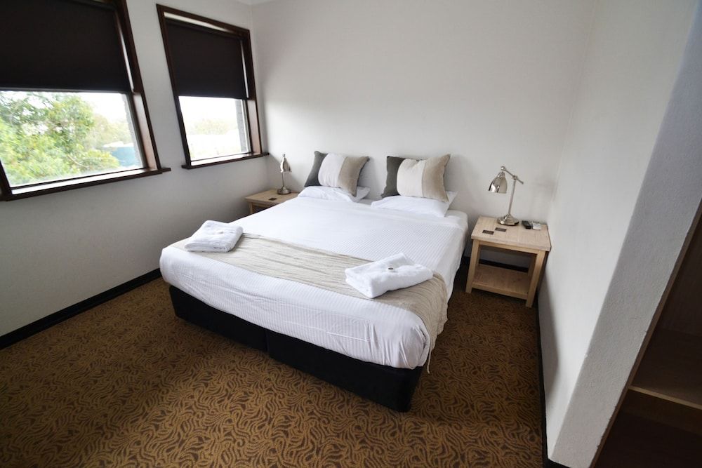 Crossroads Hotel Liverpool 3