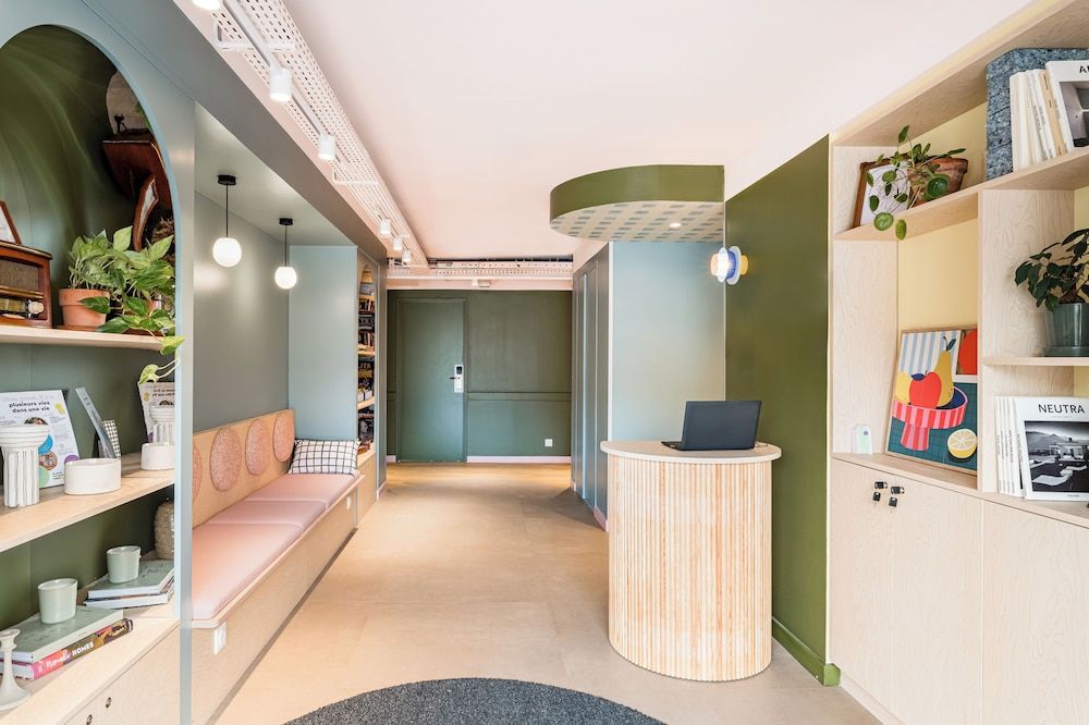 Greet Hôtel Prévessin Genève Aéroport 2 estrelas em Prévessin-Moëns