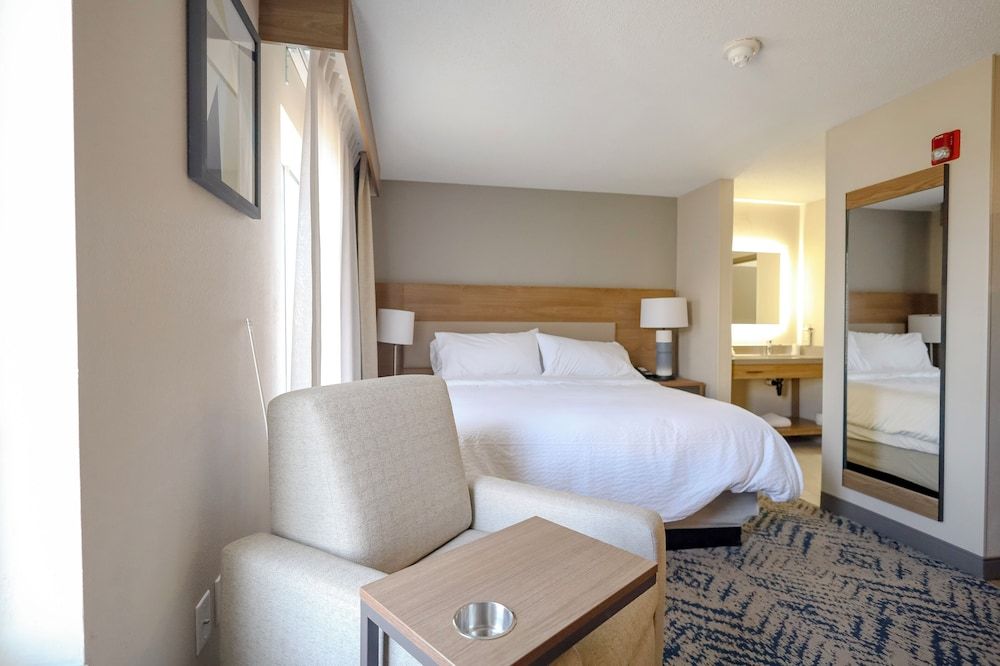 Beachwood Extended Suites 2