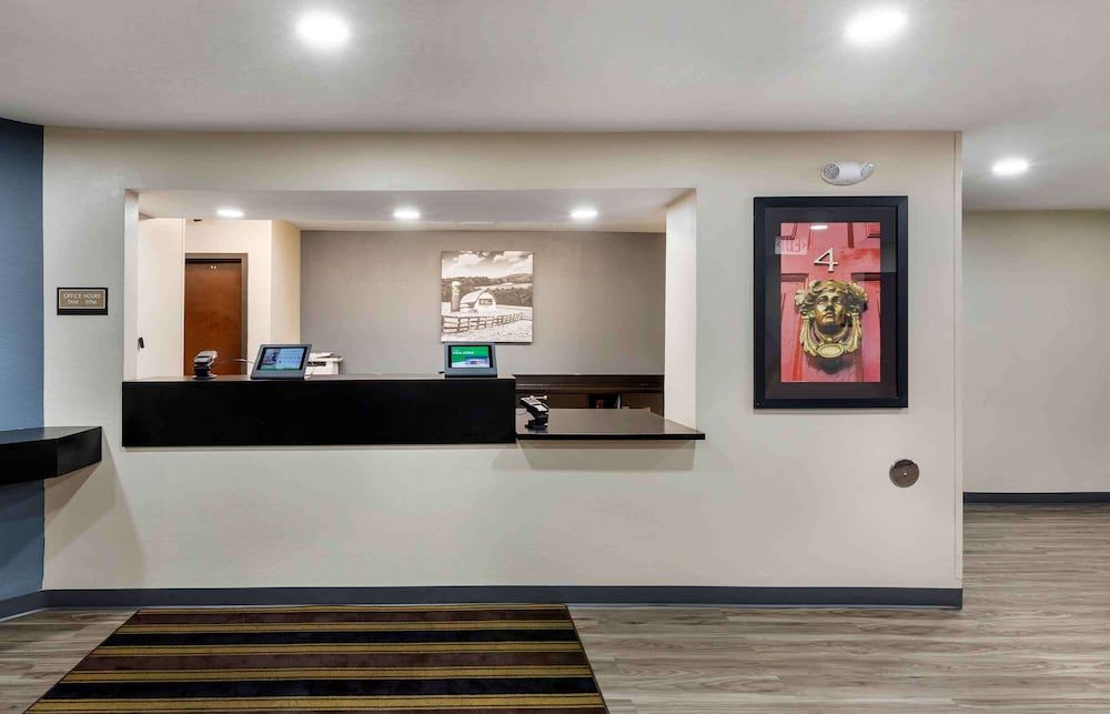 Extended Stay America Select Suites - Milwaukee - Waukesha 3