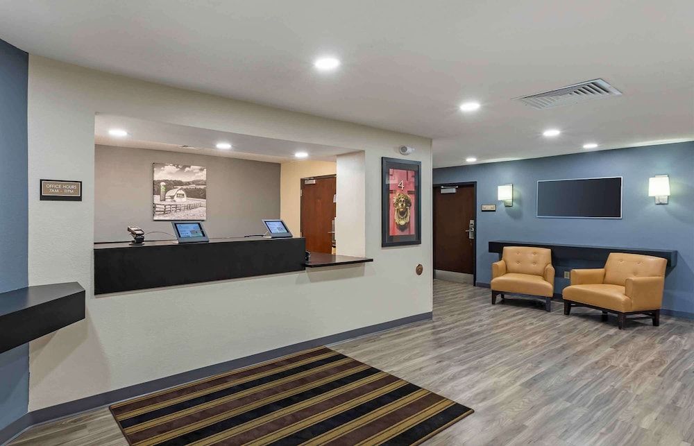 Extended Stay America Select Suites - Milwaukee - Waukesha 2