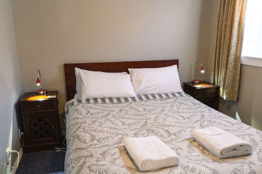 Burkes Pass Country Motel 3