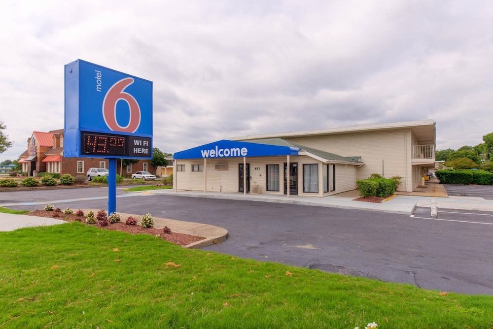 Motel 6 Norfolk, VA 2 étoiles à Norfolk