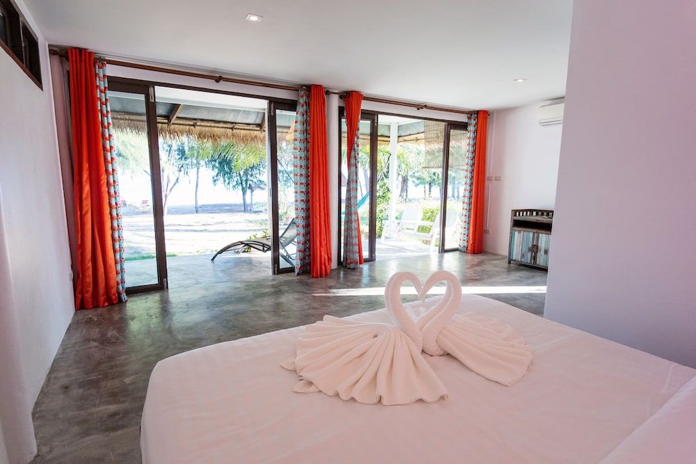 Mumsa Beach Resort & Restaurant 2