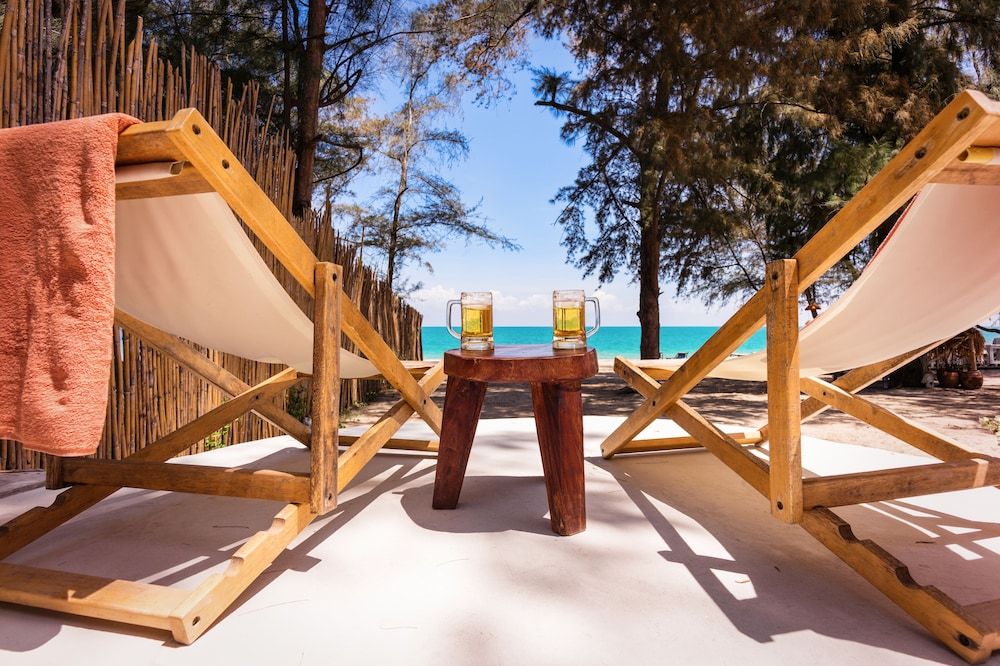 Mumsa Beach Resort & Restaurant