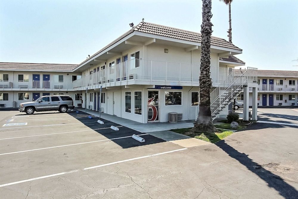 Motel 6 Campbell, CA - San Jose 2 estrelas em Campbell