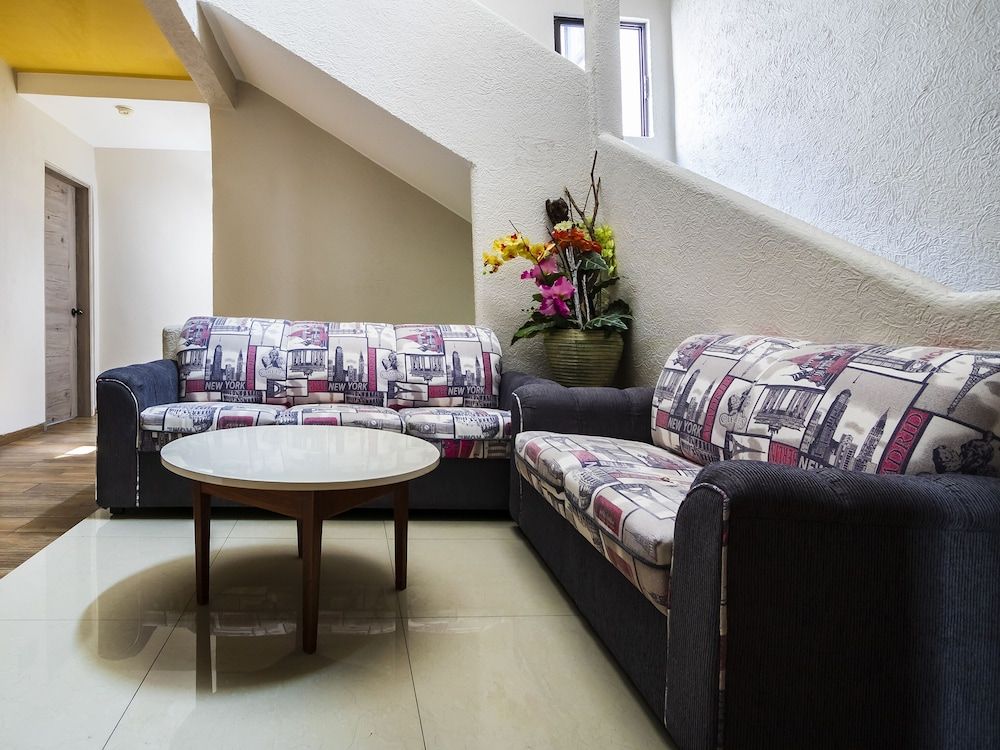 Hotel SR92 Only Adults 3