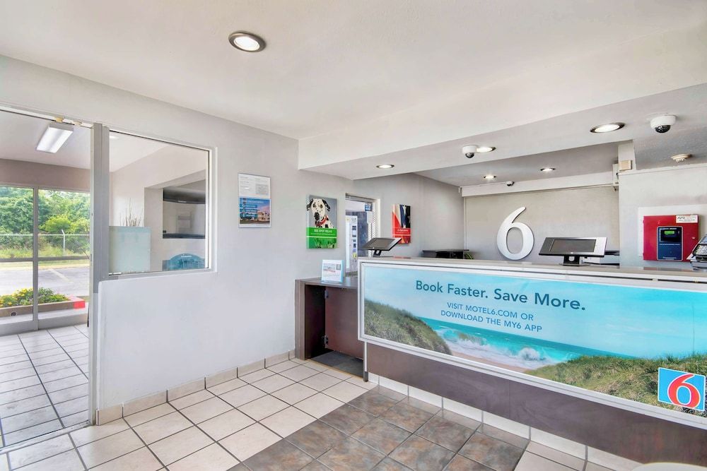 Motel 6 Austin, TX - North 2 estrelas em Austin