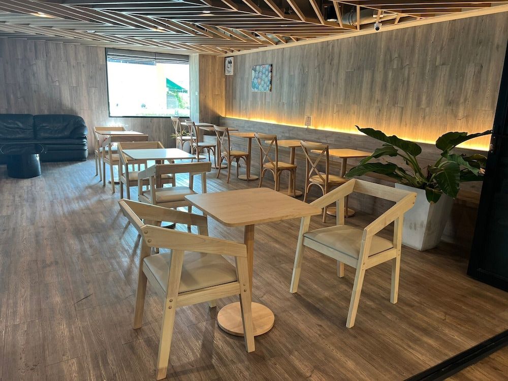 Wsotel Hotel and Serviced Apartment 3