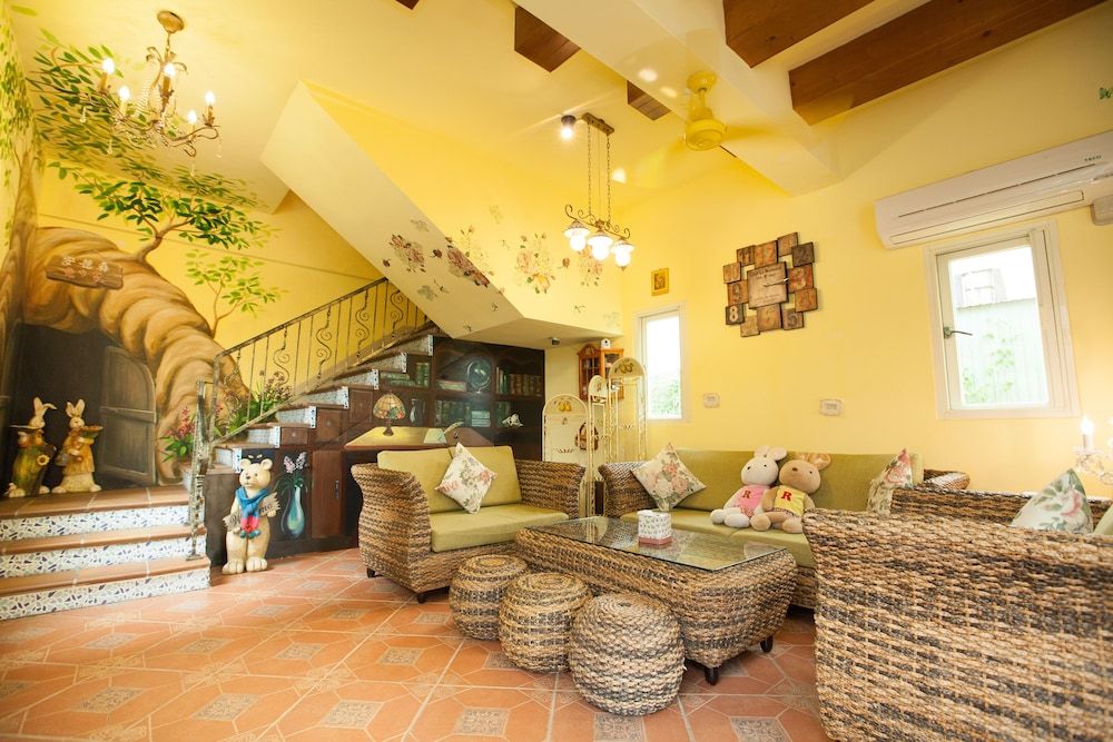 The Anderson Manor Hotel 3