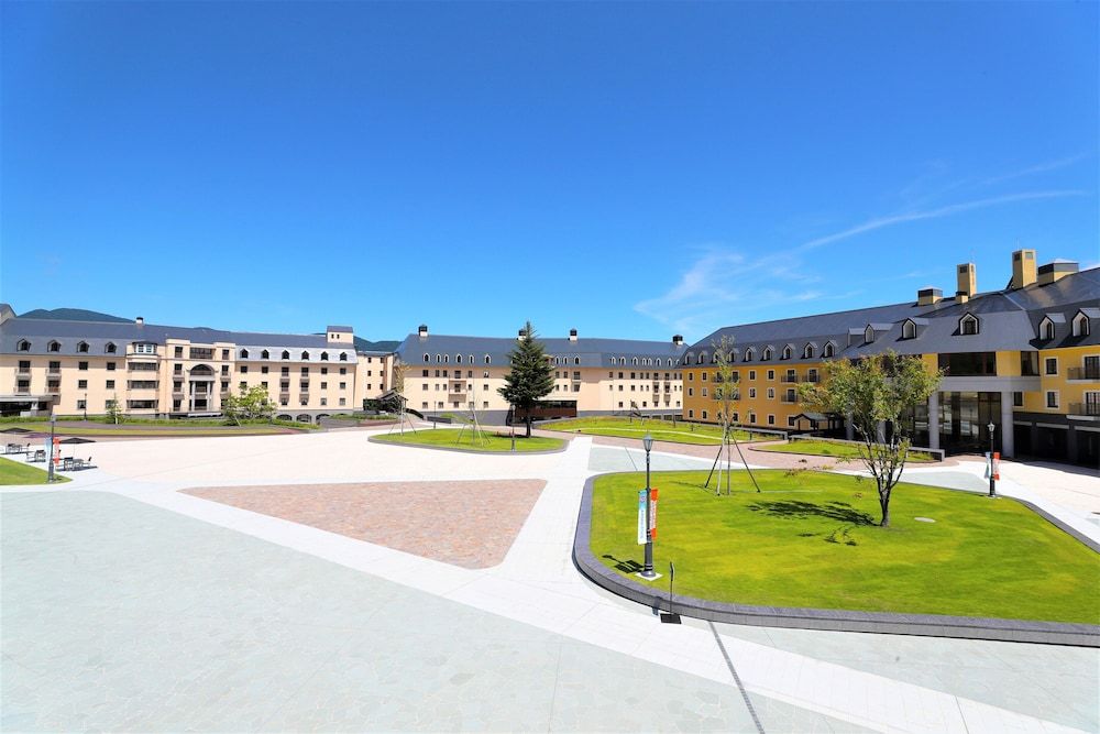 Lotte Arai Resort